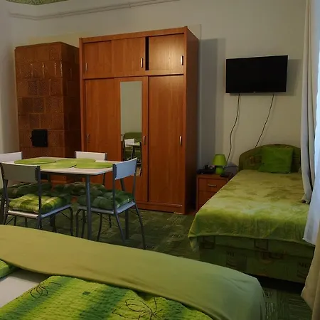 Holdfeny Apartman Gyula