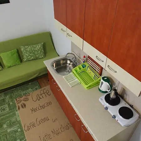 Holdfeny Apartman Appartamento *