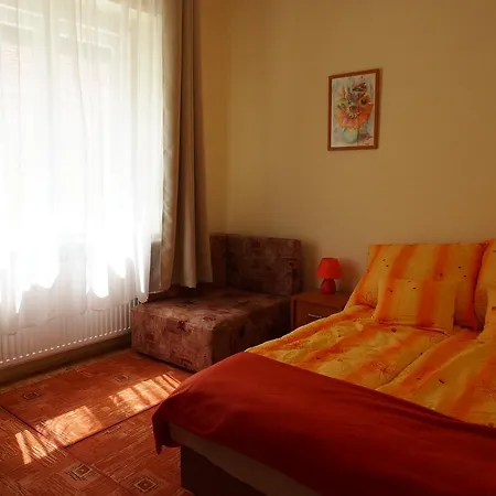 Appartamento Holdfeny Apartman Gyula